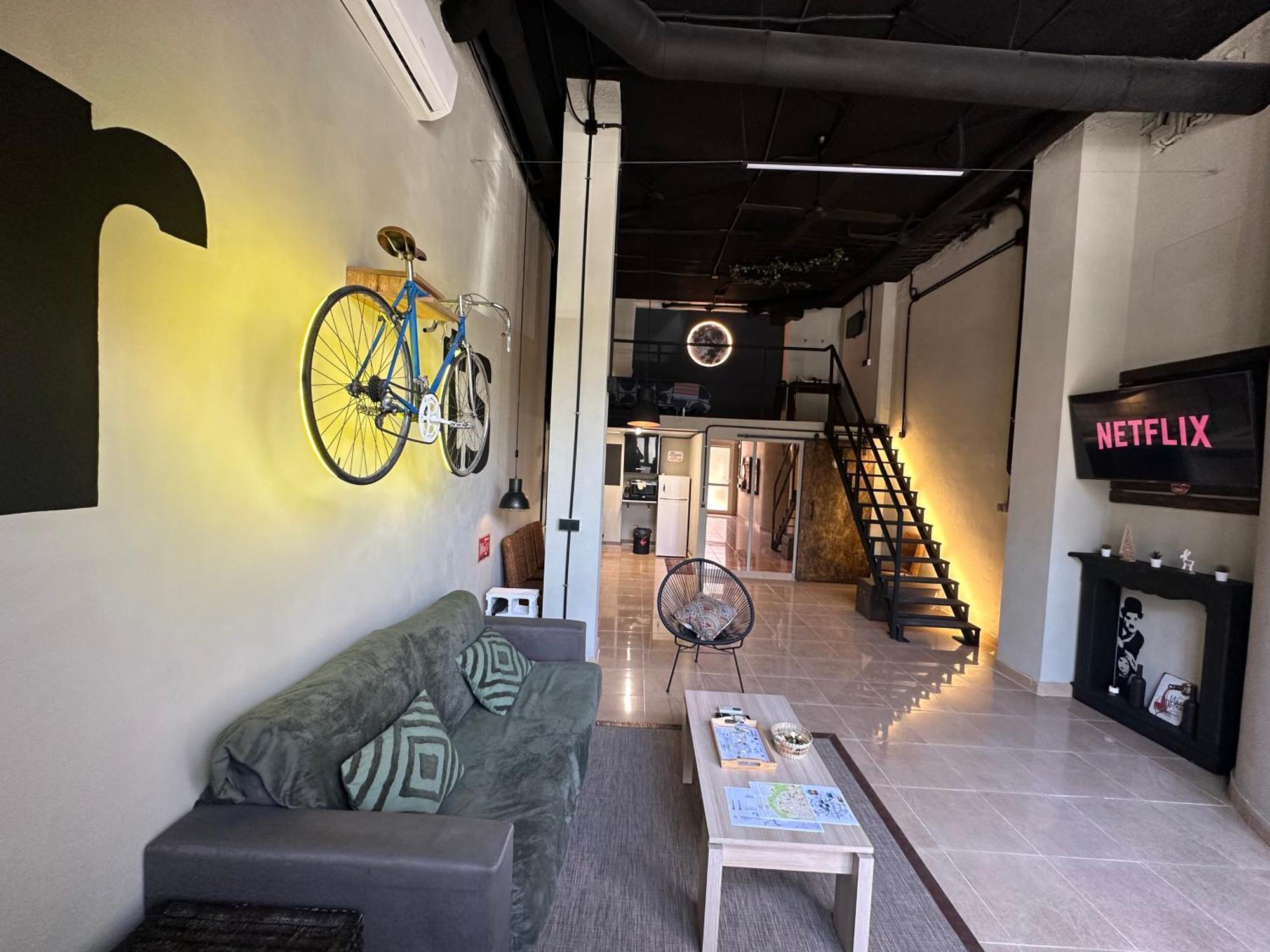 Apartment Ruzafa Roots, 12 Min To Centre, Smart Tv, Wine Βαλένθια Εξωτερικό φωτογραφία