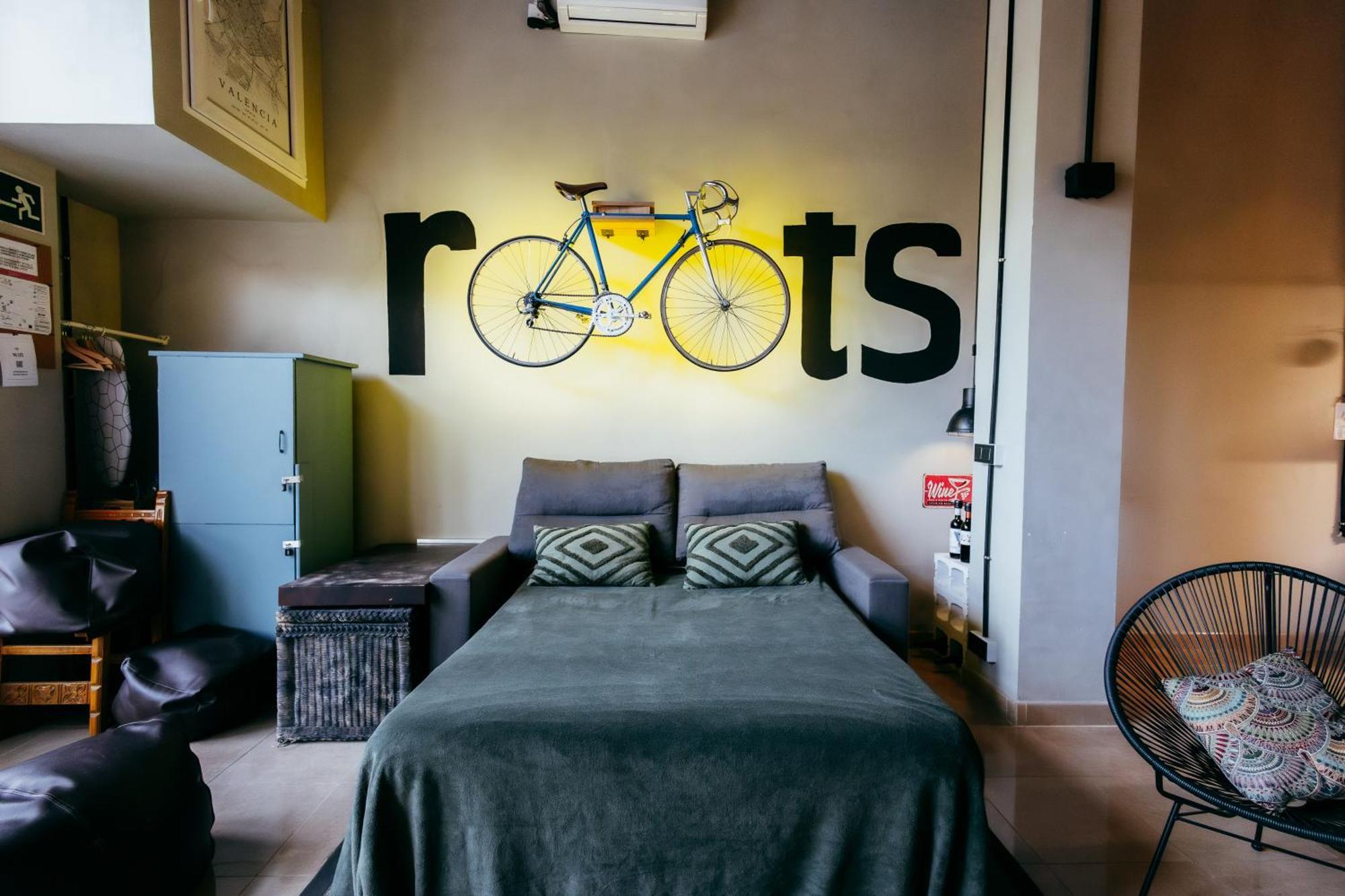 Apartment Ruzafa Roots, 12 Min To Centre, Smart Tv, Wine Βαλένθια Εξωτερικό φωτογραφία