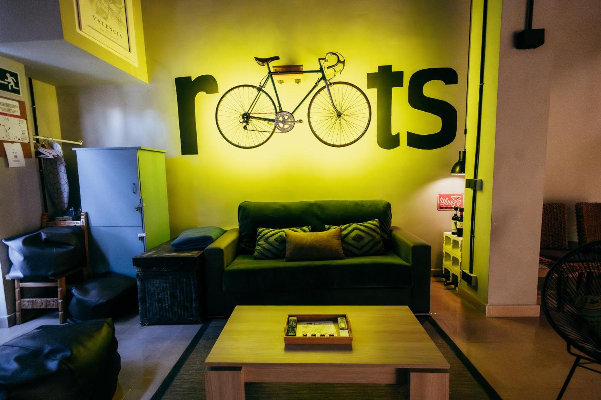Apartment Ruzafa Roots, 12 Min To Centre, Smart Tv, Wine Βαλένθια Εξωτερικό φωτογραφία