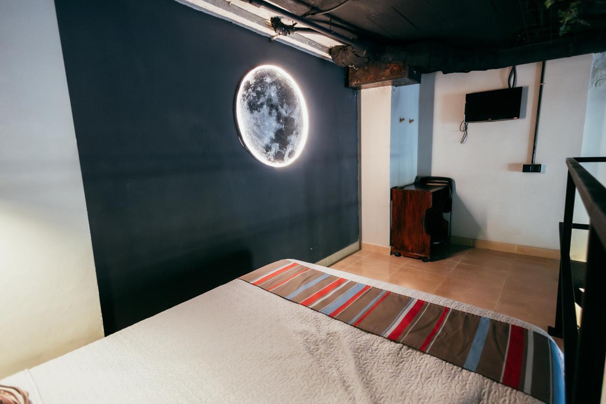Apartment Ruzafa Roots, 12 Min To Centre, Smart Tv, Wine Βαλένθια Εξωτερικό φωτογραφία